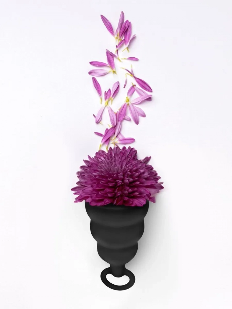 Менструальная чаша с обратным клапаном "G-Cup" супер надежная 